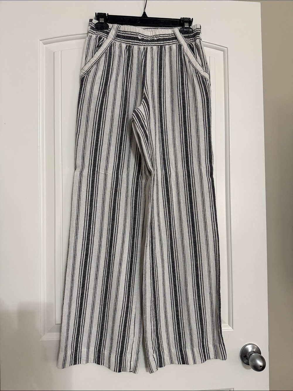 Jolt Black & White Striped Wide-Leg Pants